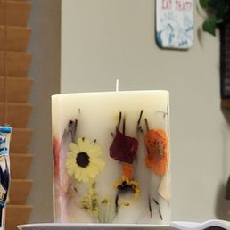 Defective candle! Defective candle!