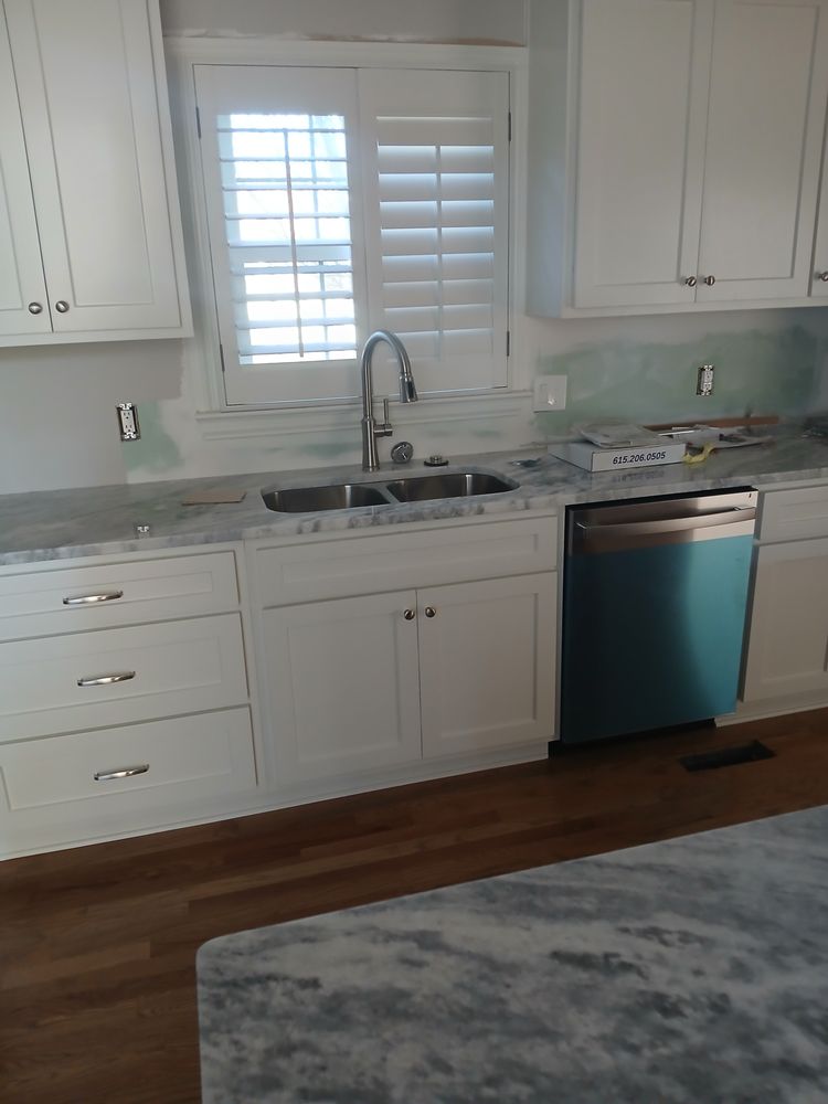 Slide of Lucas Plumbing