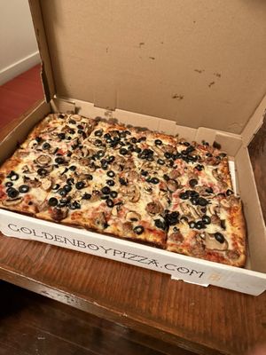 Golden Boy Pizza by null
