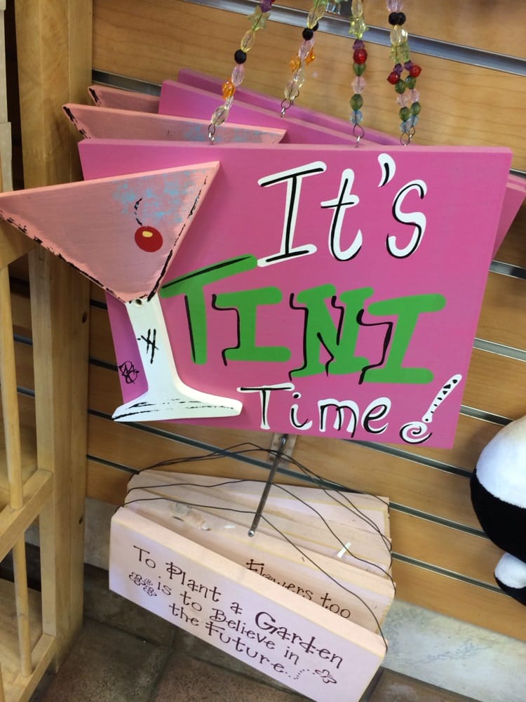 HO MART Updated September 2024 54 Church St, Montrose, Pennsylvania