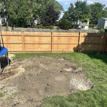 Elite Outdoor Services - Lawn Services Near Me - St. Charles, Illinois