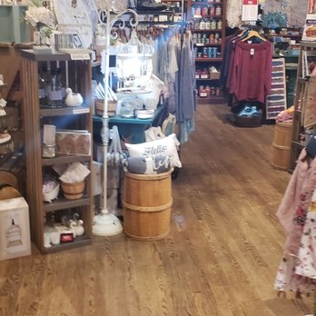 Cracker Barrel Old Country Store - Breakfast & Brunch Near Me - Grovetown, Georgia