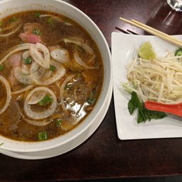 Bun bo hue Bun bo hue