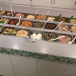 sweetFrog Premium Frozen Yogurt