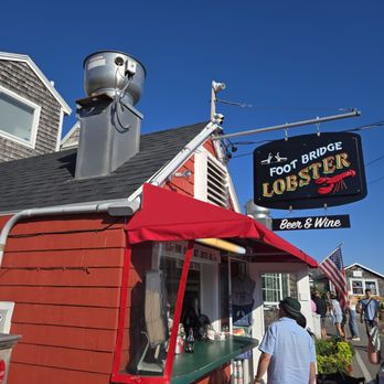 Footbridge Lobster - Seafood Near Me - Ogunquit, Maine