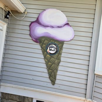 Covered Bridge Creamery - Coffee & Tea Near Me - Long Grove, Illinois
