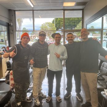 Arturos Barbershop - The Guys with a Satisfied Customer! - Barbers Near Me - Santa Barbara, California Arturos Barbershop - The Guys with a Satisfied Customer! - Barbers Near Me - Santa Barbara, California