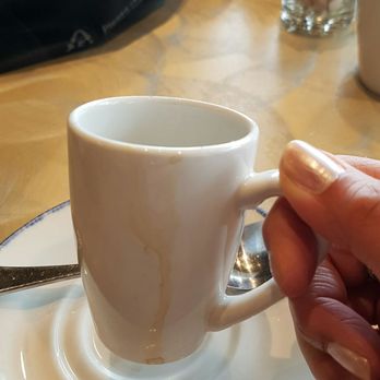 De Dutch - Dirty cup (the stain was dry to the touch so it didn't just happen at this pour) - Breakfast & Brunch Near Me - Vancouver, British Columbia De Dutch - Dirty cup (the stain was dry to the touch so it didn't just happen at this pour) - Breakfast & Brunch Near Me - Vancouver, British Columbia