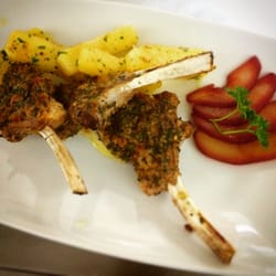 Bistrot Villa Minieri - Costolette di Agnello Scozzese con impanatura alle erbette aromatiche