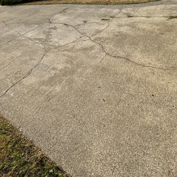 CavoHome Enhancements - Driveway Pressure Washing - Pressure Washers Near Me