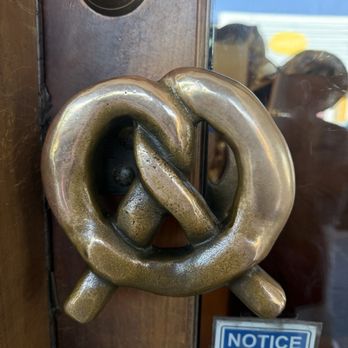 Sluys Poulsbo Bakery - Love the pretzel shaped doorknob - Bakeries Near Me - Poulsbo, Washington