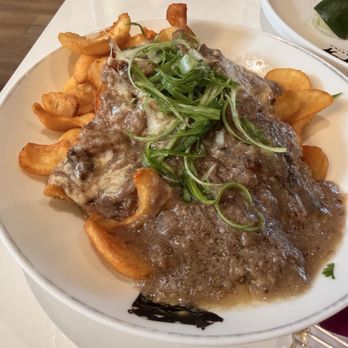 Breaking Dawn Brunch - Pho Poutine - Breakfast & Brunch Near Me - Los Gatos, California