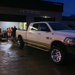 Nelson's Truck & Tire