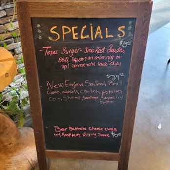 High On The Hog Bbq - Tonight's specials 7/21/2022 - Barbeque Near Me - Middleburgh, New York High On The Hog Bbq - Tonight's specials 7/21/2022 - Barbeque Near Me - Middleburgh, New York