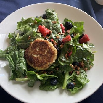 Hublersburg Inn - Berry /spinach salad with crab cake. - American Near Me - Howard, Pennsylvania Hublersburg Inn - Berry /spinach salad with crab cake. - American Near Me - Howard, Pennsylvania