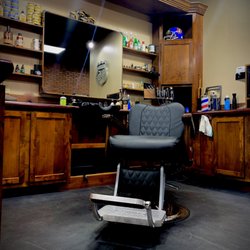 The Men's Room - Big Comfortable Chairs!