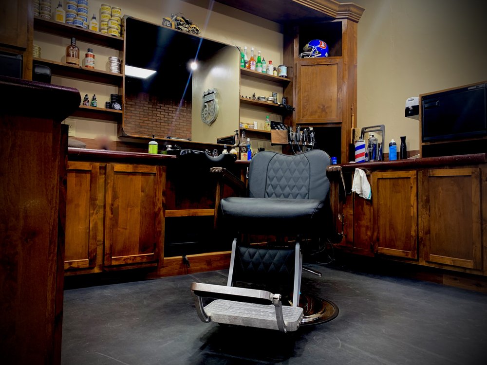 THE MEN’S ROOM Updated August 2025 11 Reviews 200 W Grand Ave 7A