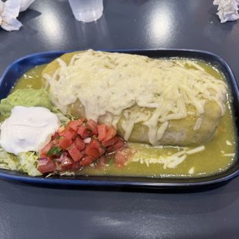 Taqueria El Timon - Bañdo Burrito With Green Sauce - Mexican Near Me - Montara, California Taqueria El Timon - Bañdo Burrito With Green Sauce - Mexican Near Me - Montara, California