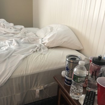 Red Jacket Beach Resort - The pillows were atrocious and so was the bed.Room smelled musty.Daughter left w/ a rash on chest and hands. - Resorts Near Me - South Yarmouth, Massachusetts