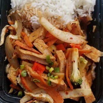 Thai House - "I Love Veggies" lunch with tofu - Thai Near Me - Marquette, Michigan