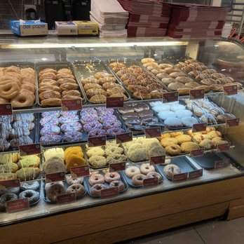 Beiler's Bakery - Assorted Doughnuts - Bakeries Near Me - Philadelphia, Pennsylvania Beiler's Bakery - Assorted Doughnuts - Bakeries Near Me - Philadelphia, Pennsylvania