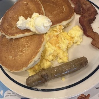 IHOP - Breakfast & Brunch Near Me - Northridge, California