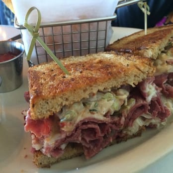 Brooklyn Cafe - classic reuben - New American Near Me - Atlanta, Georgia