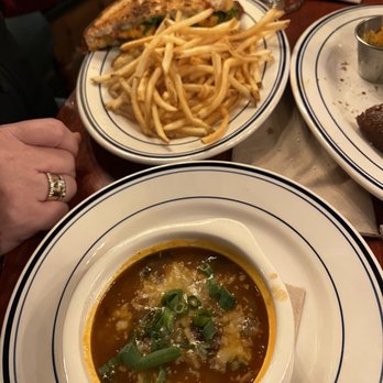 Discovery Bar - Meat hater grilled cheese and soup - American Near Me - Chico, California