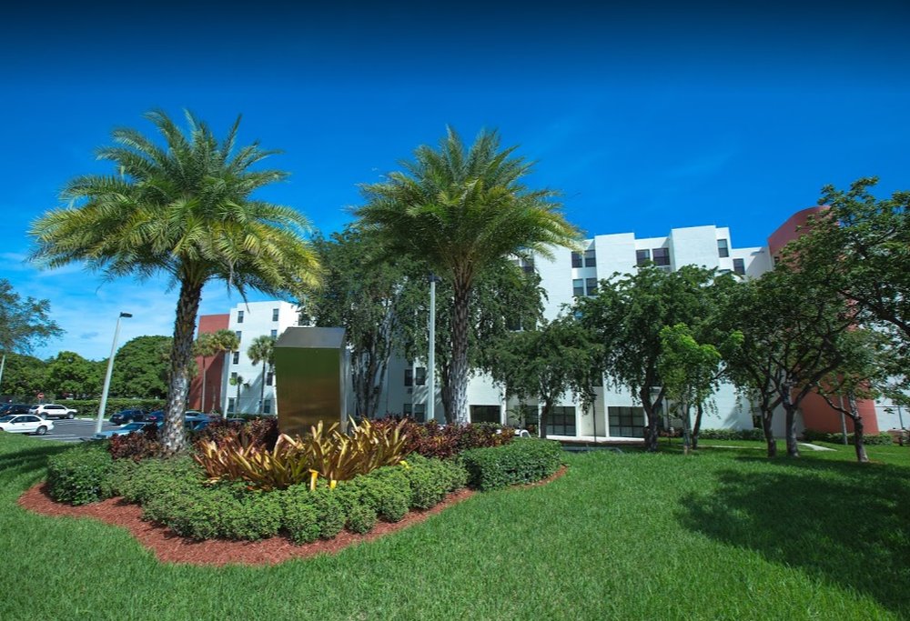 STIRRUP PLAZA APARTMENTS IN MIAMI Apartments 3150 Mundy St, Miami