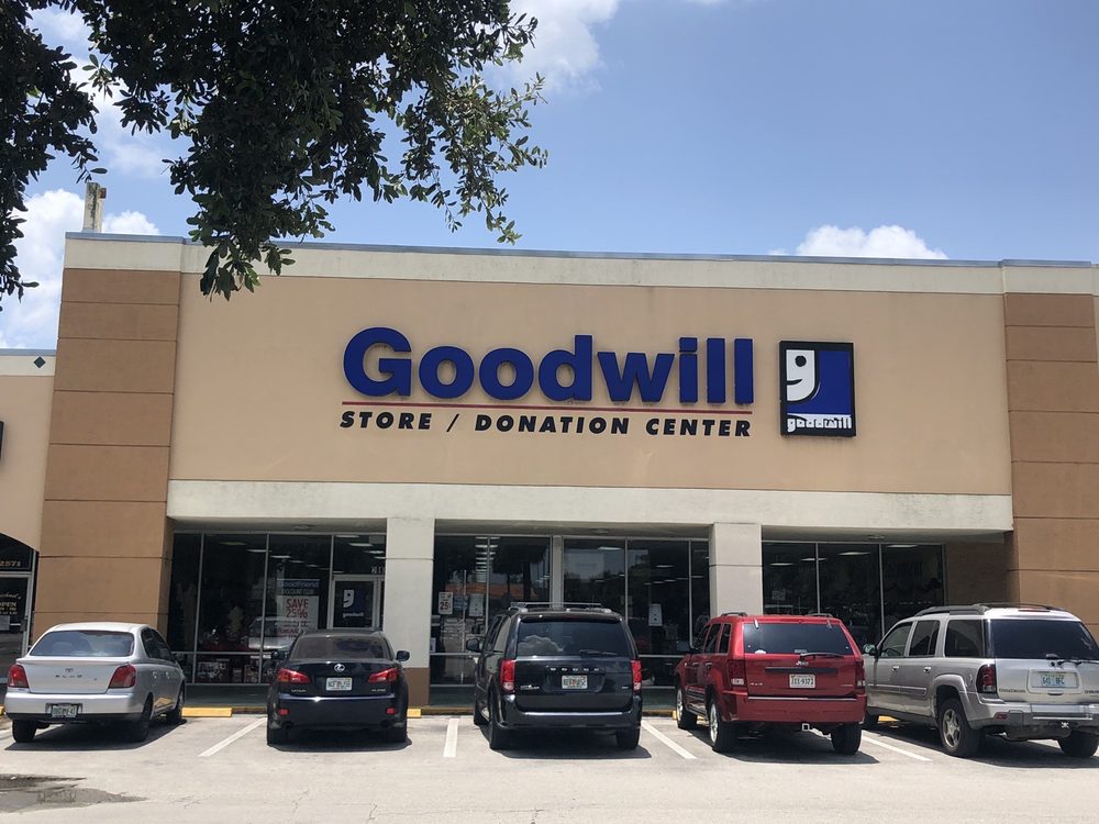 GOODWILL FT. PIERCE STORE & DONATION CENTER Updated October 2024 10