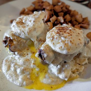 Biscuits and Bourbon - Fried Chicken Benedict (can't seem to find the name on the online menu) - New American Near Me - Henderson, Nevada Biscuits and Bourbon - Fried Chicken Benedict (can't seem to find the name on the online menu) - New American Near Me - Henderson, Nevada