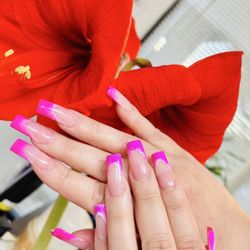 Ruby’s Nails