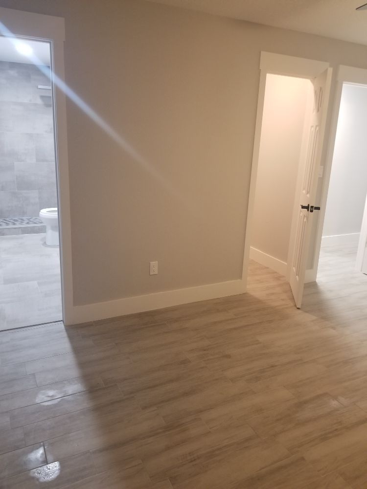 Slide of Executive Contracting Solutions