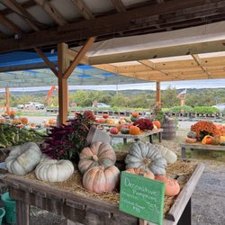 Brossman Farm Stand