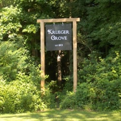 Calvin E Krueger Park - Krueger Grove nature trail