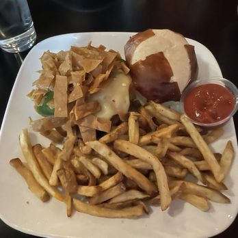 Kuma's Corner - Belmont - Plague Burger - Burgers Near Me - Chicago, Illinois