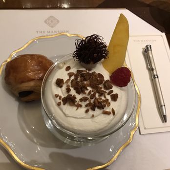 The Mansion - Breakfast - Hotels Near Me - Las Vegas, Nevada