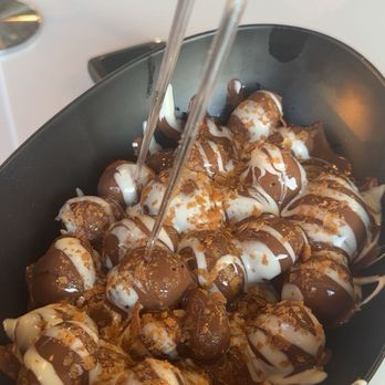 Pistachio Sweets - Desserts Near Me - Morton Grove, Illinois Pistachio Sweets - Desserts Near Me - Morton Grove, Illinois