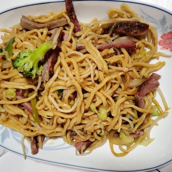 Lai Lai Restaurant - BBQ Pork Chow Mein - Chinese Near Me - Millbrae, California Lai Lai Restaurant - BBQ Pork Chow Mein - Chinese Near Me - Millbrae, California