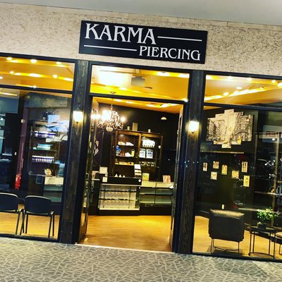 KARMA PIERCING - 5065 Main St, Trumbull, Connecticut - 18 Photos ...