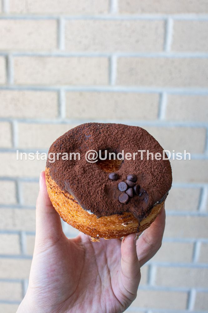 Five Daughters Bakery Logo