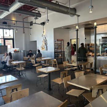 Chipotle Mexican Grill - Mexican Near Me - Elk River, Minnesota