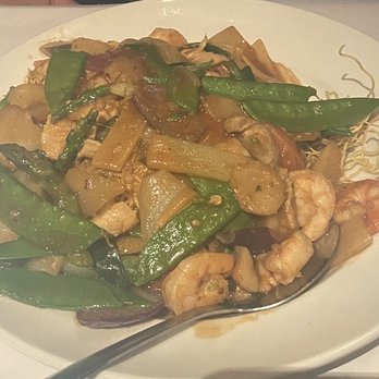 Mon Jin Lau - Asian Fusion Near Me - Troy, Michigan
