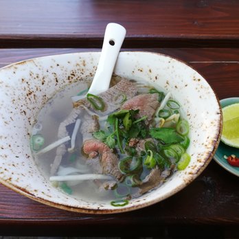 Commami - Boh - Rindfleischsuppe - Pan Asian Near Me - Neustadt an der Weinstraße, RP
