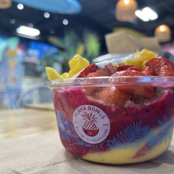 Playa Bowls - Yuzu ocean bowl - Juice Bars & Smoothies Near Me - New York, New York Playa Bowls - Yuzu ocean bowl - Juice Bars & Smoothies Near Me - New York, New York