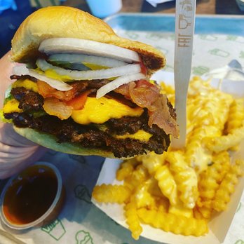 Shake Shack 6201 Hollywood - Hollywood & Gower - Double SmokeShack with Cheese Fries - Burgers Near Me - Los Angeles, California