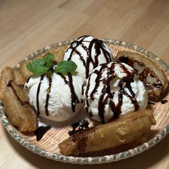 Eat Bkk Thai Kitchen - Thai Near Me - Thornhill, Ontario Eat Bkk Thai Kitchen - Thai Near Me - Thornhill, Ontario