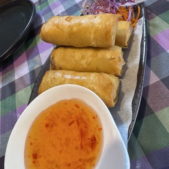 Royal Thai Restaurant - Veggie rolls - Thai Near Me - Tampa, Florida Royal Thai Restaurant - Veggie rolls - Thai Near Me - Tampa, Florida