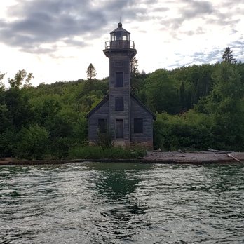 Shipwreck Tours - Beautiful lighthouse that fit a family of 12 - Boating Near Me - Munising, Michigan Shipwreck Tours - Beautiful lighthouse that fit a family of 12 - Boating Near Me - Munising, Michigan