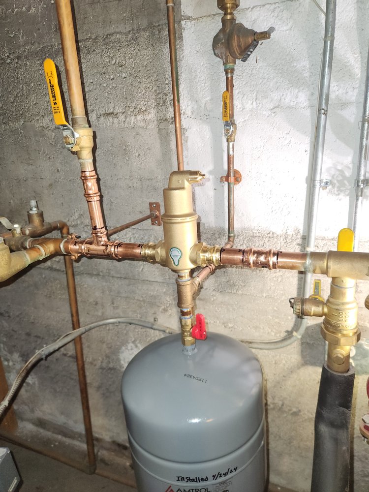 Slide of Michael J Plumbing and Heating